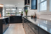 Load image into Gallery viewer, HanStone Silhouette 65" x 130" Quartz Slab