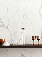 Load image into Gallery viewer, Vadara Quartz Calacatta Blanco Polished 126" x 63" Quartz Slab