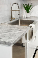 Load image into Gallery viewer, Arizona Tile Ijen Blue Polished Quartzite Slab