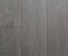 Load image into Gallery viewer, Belissima Floors Tuscany Collection Lakeside European Oak 7.75&quot; x 48&quot; Laminate Flooring
