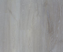 Load image into Gallery viewer, Belissima Floors Venice Collection Country Cottage Oak 7&quot; x 48&quot; Vinyl Flooring
