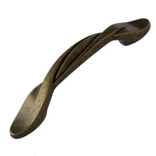 Load image into Gallery viewer, 76mm (3&quot;) Oil Rubbed Bronze Classic Twisted Pull Cabinet Hardware Handle

