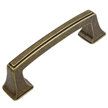 Load image into Gallery viewer, 76mm (3&quot;) Center to Center Antique Brass Classic Base Cabinet Pull
