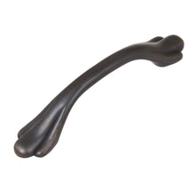 Load image into Gallery viewer, 76mm (3&quot;) Center to Center Matte Black Paw Pull Cabinet Hardware Handle
