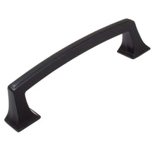 Load image into Gallery viewer, 95mm (3.75&quot;) Center to Center Matte Black Cabinet Base Pull Cabinet Hardware Handle
